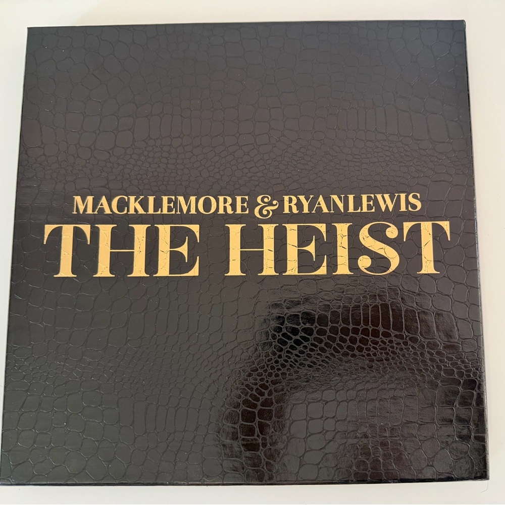 Macklemore & Ryan Lewis The Heist 2LP Vinyl Box Set 2012 Photo Cards Insert RARE